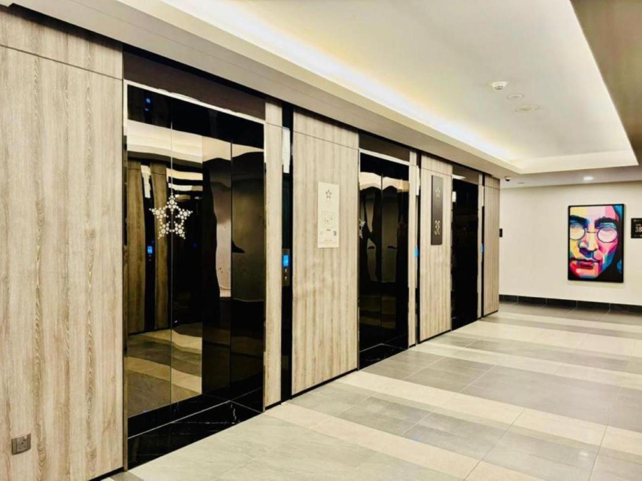 Star Residence Klcc By Sky Pool Kuala Lumpur Exterior foto